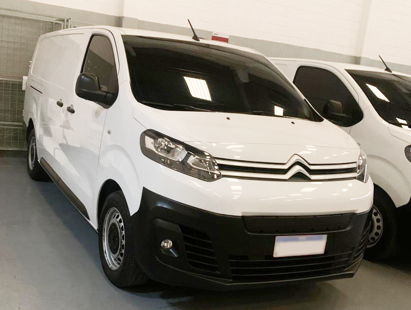 Carro El&eacute;trico Titan